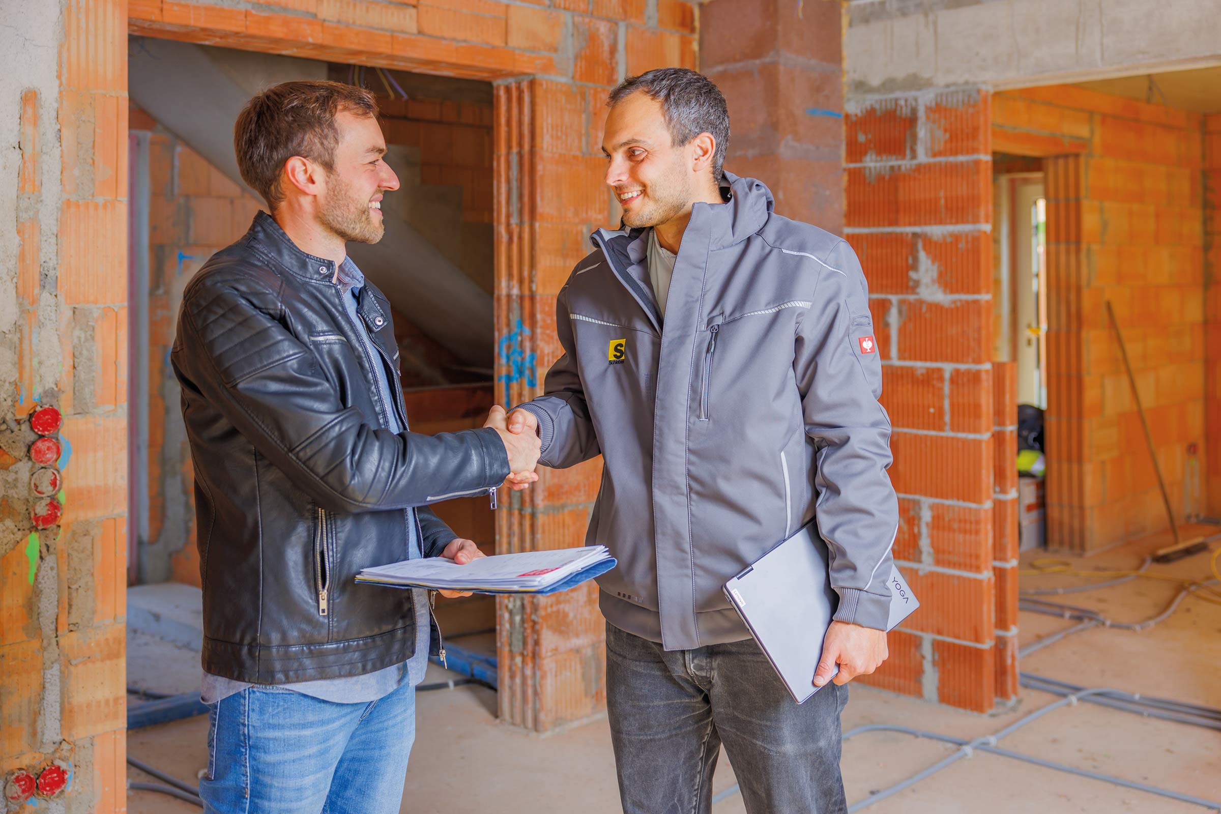 Bauherr-Baubesprechung-Schlüsselfertigbau-Wohnhaus